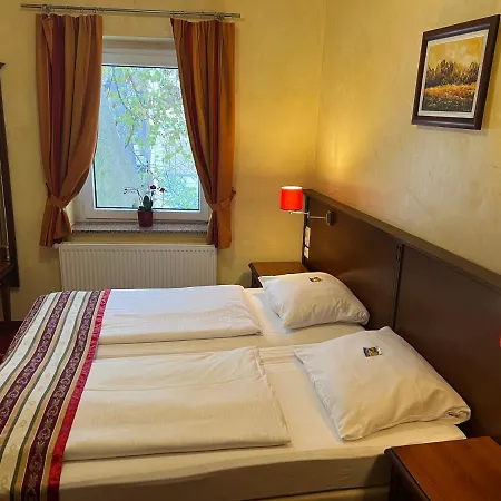 Medaillon 4* ماغديبورغ