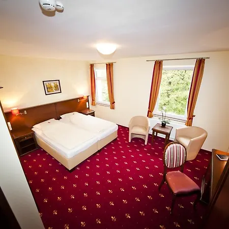 Medaillon Hotel 3*