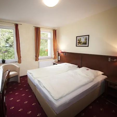 Medaillon 4* Magdeburg